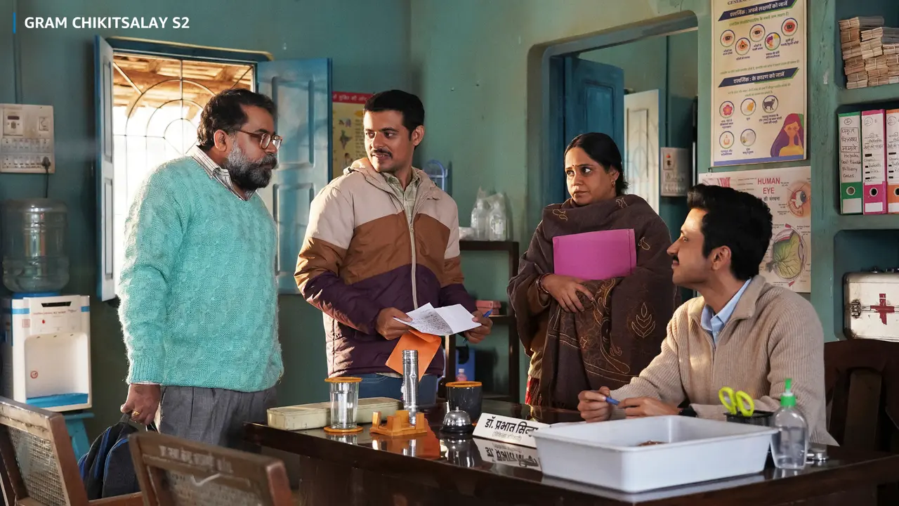 <p><strong>Gram Chikitsalay Season 2</strong></p>
<p>When the idealistic, dedicated to a fault Dr. Prabhat learns that the lack of medicines and Gobind&rsquo;s future at the PHC lies in the hands of Babu Saheb - a corrupt official from the CMO office - he sets on a collision course against him and the system.</p>